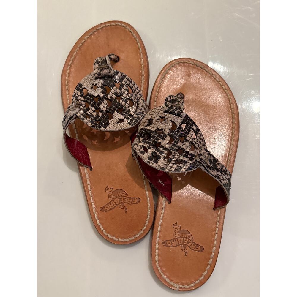 FREEBIRD by Steven Vallarta Leather Snakeskin Moon Star Cutout Thong Sandals 6.0